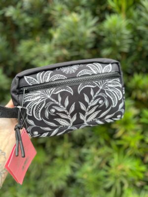 Necessaire Farm Amo Coqueiro Sereno